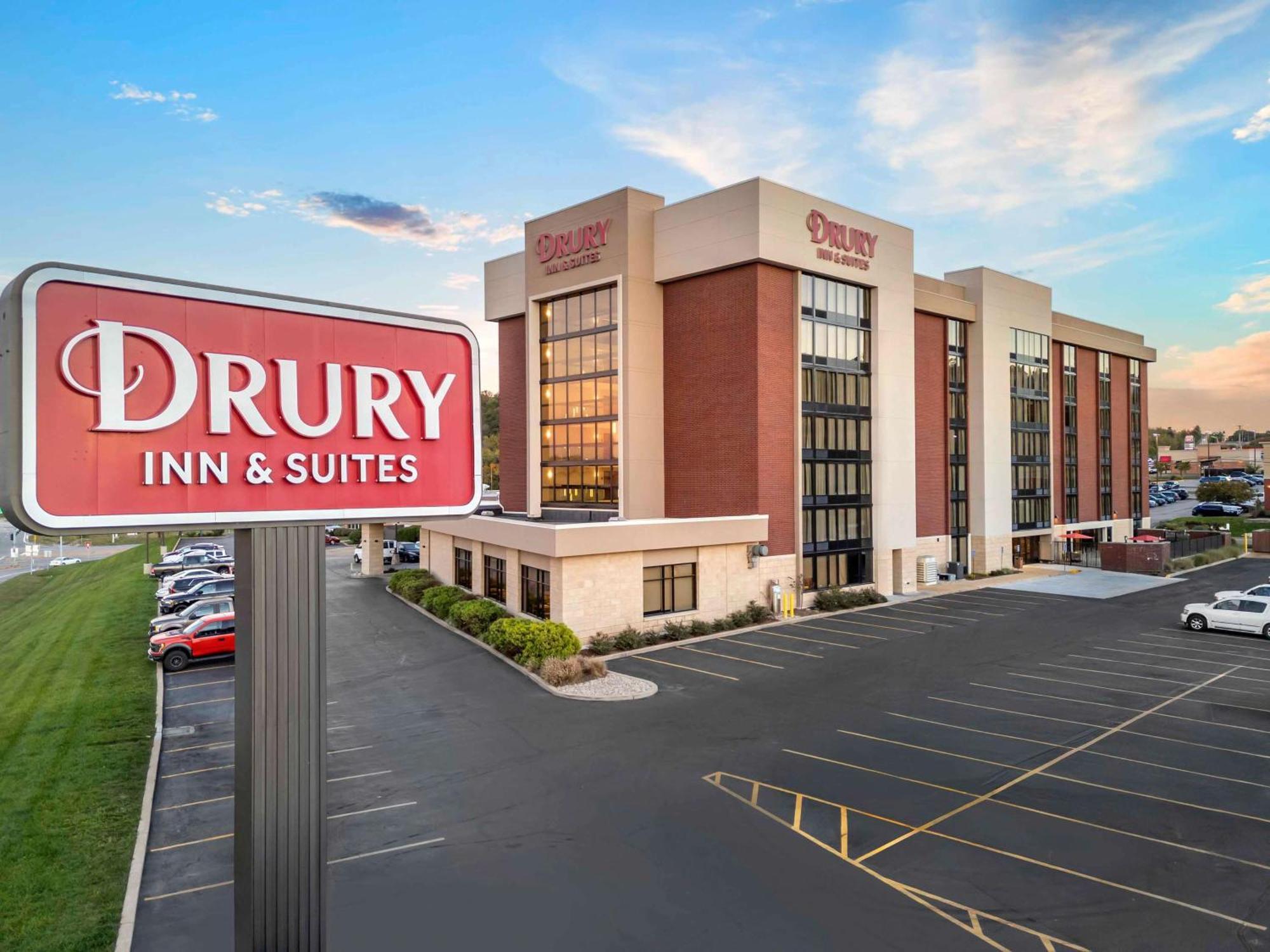 Drury Inn & Suites St. Louis-Southwest Valley Park Exterior foto